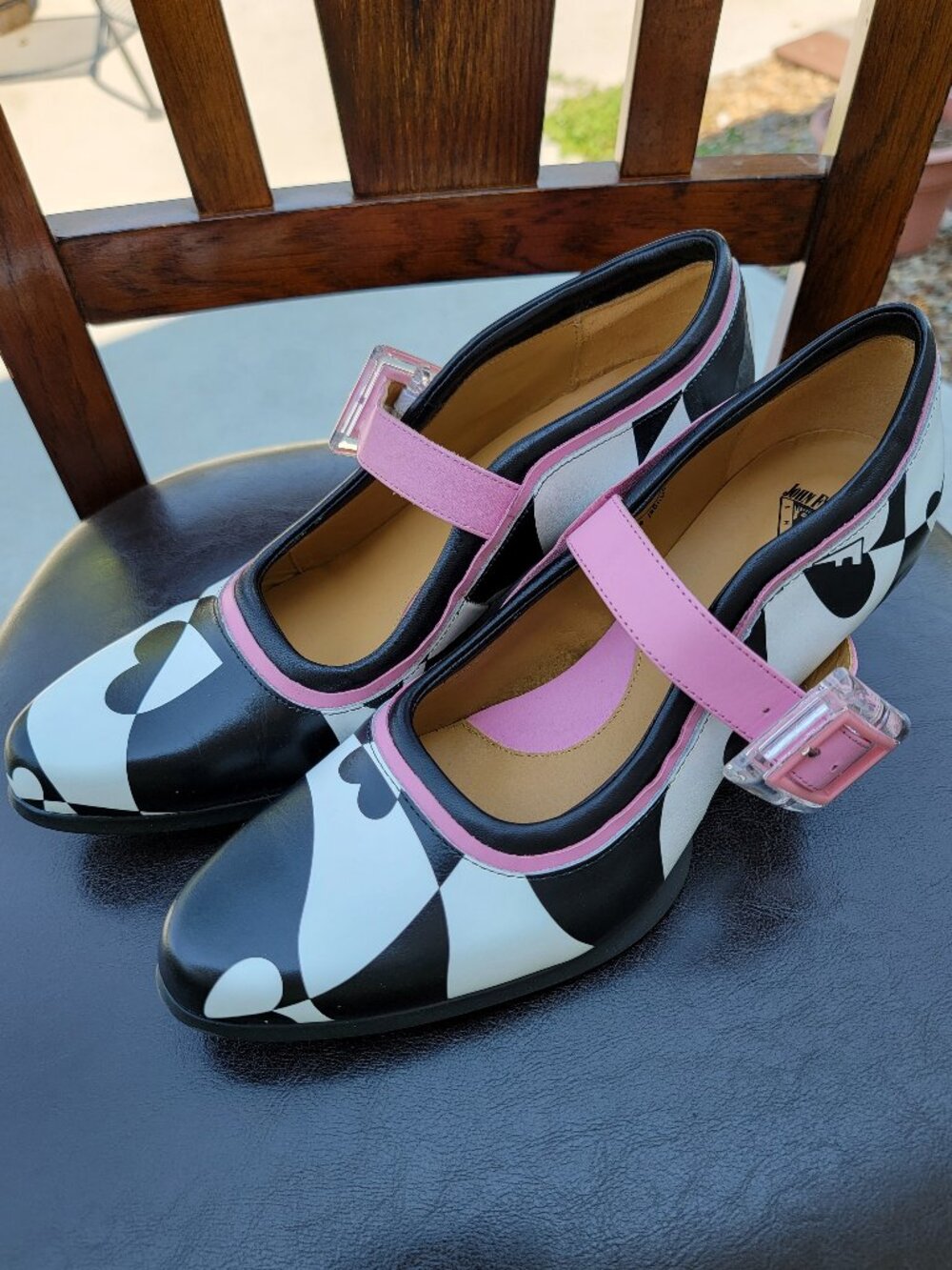John Fluevog Sole Talk Leonora Mary Jane Heels in Warped Heart, size 10.